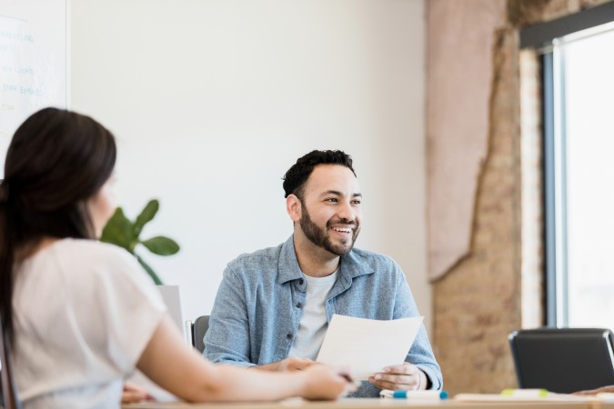 Image d'illustration de l'article : Comment faire pour être salarié et freelance ?