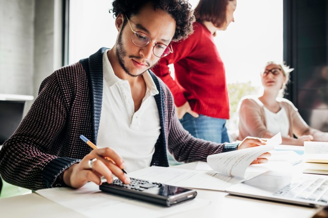 Image d'illustration de l'article : Quelle différence entre comptabilité financière et analytique ?