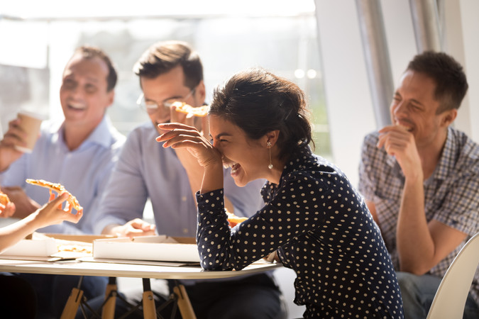 biais-cognitif-lien-collegues